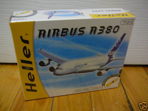 800 AIRBUS A380   HELLER # 71212  