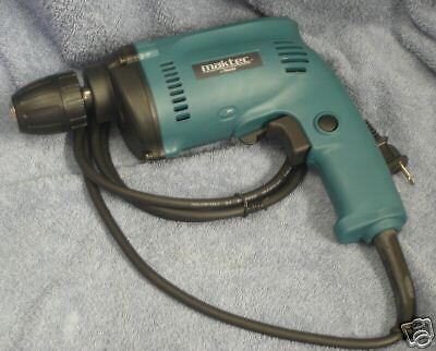 NEW MAKITA MAKITA MAKTEC 3/8 DRILL  