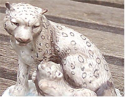 RARE FRANKLIN MINT SNOW LEOPARD SCULPTURE   