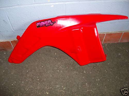 MAIER ATV RED RIGHT FRONT FENDER HONDA TRX 250R 86 89  