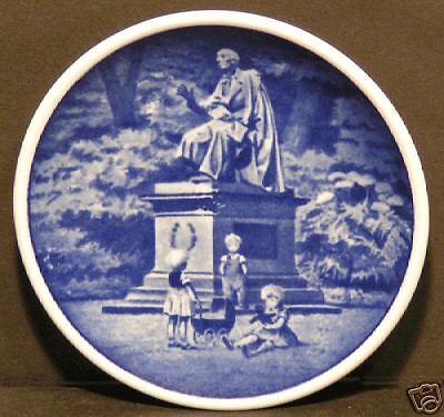 Royal Copenhagen or Aluminia Mini Plate   RARE   